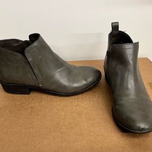 Gray/Olive Ankle Boots